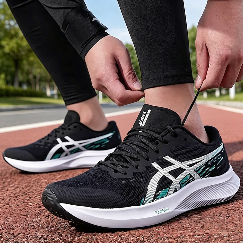 Scarpe da corsa Asics da uomo  - Running Gear Asics recensione e prezzo